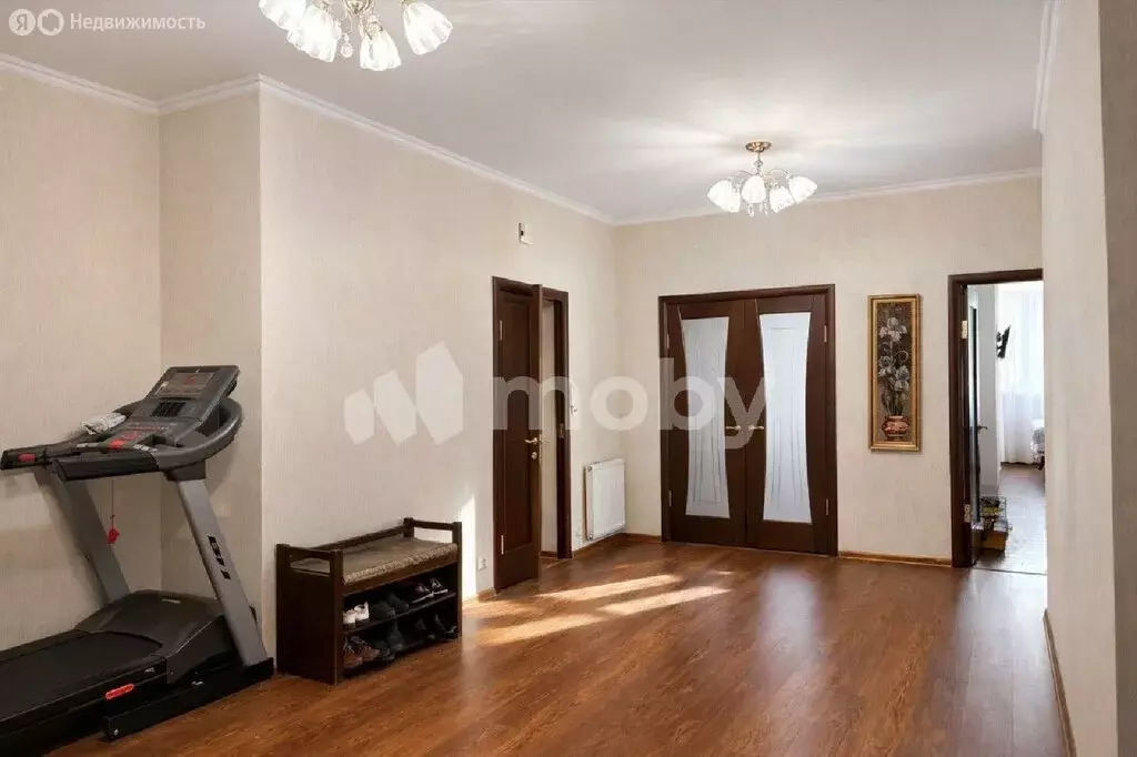 3-комнатная квартира: Калининград, Товарная улица, 14 (96.4 м) - Фото 1