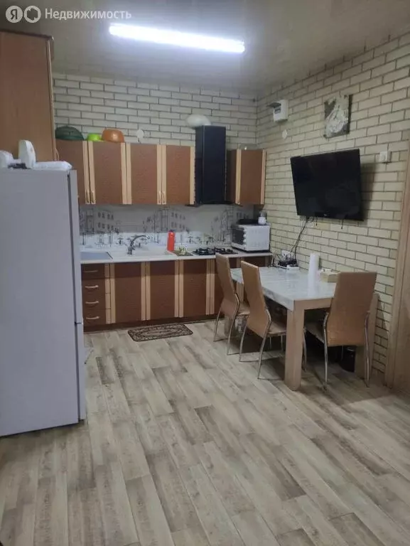 Дом в Должанская, Октябрьская улица (104 м) - Фото 1