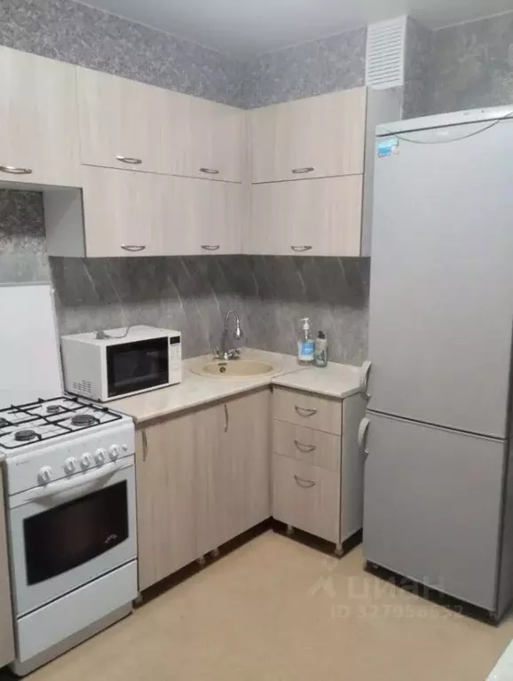 1-к кв. Волгоградская область, Волгоград ул. Имени Старшего Лейтенанта ... - Фото 2