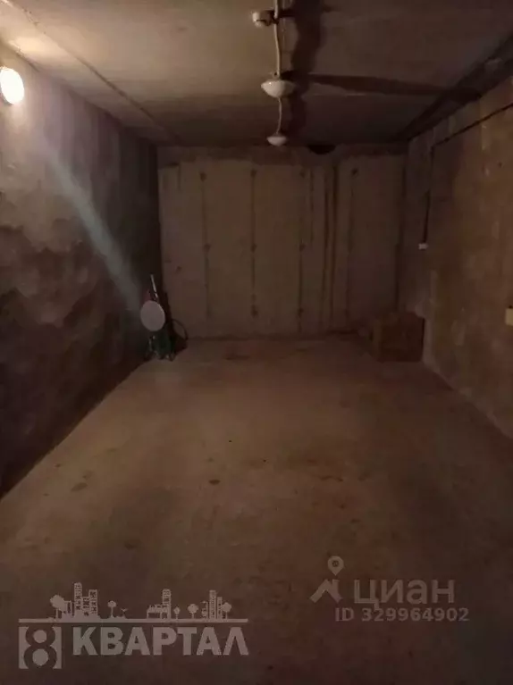 Гараж в Краснодарский край, Новороссийск ул. Куникова, 64А (18 м) - Фото 2