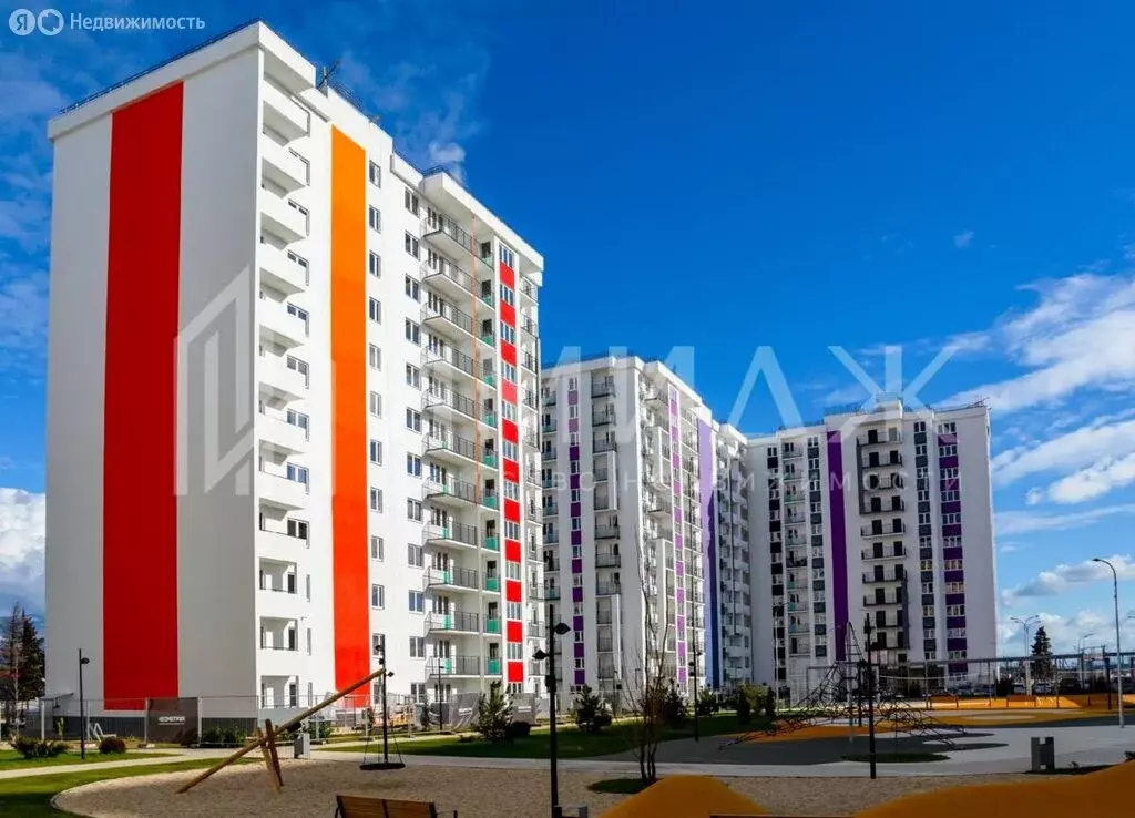 3-комнатная квартира: Сириус, улица Акаций, 34к5 (80 м) - Фото 0