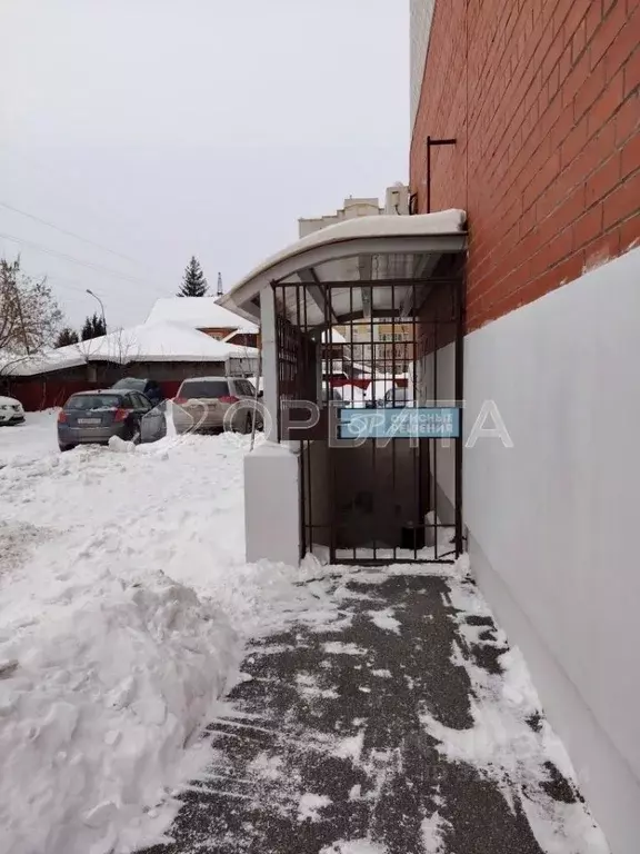 Помещение свободного назначения в Тюменская область, Тюмень ул. Карла ... - Фото 2