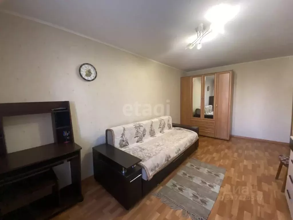 2-к кв. Ленинградская область, Кириши ул. Нефтехимиков, 18 (53.9 м) - Фото 0