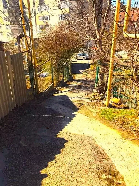 Участок в Крым, Ялта муниципальный округ, Гаспра пгт пер. Совхозный ... - Фото 2