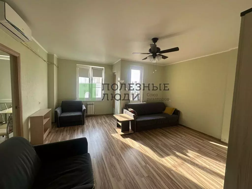 1-к кв. Краснодарский край, Геленджик Дивноморская ул., 37Бк6 (38.2 м) - Фото 1