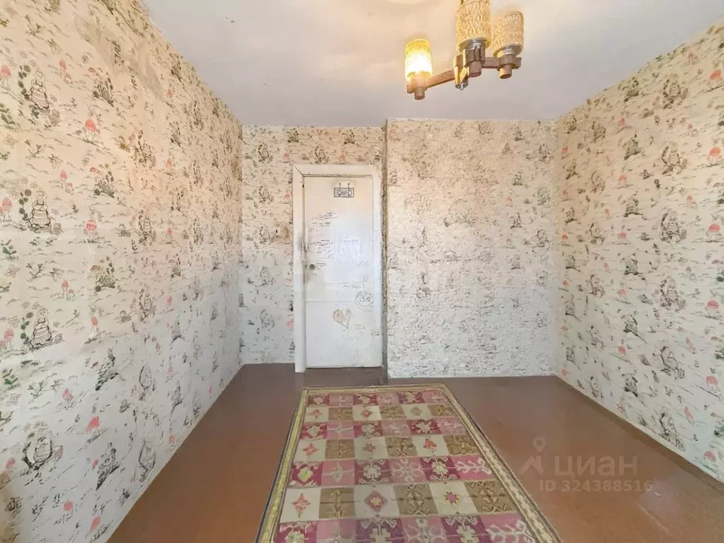 3-к кв. Псковская область, Псков Петровская ул., 29 (66.5 м) - Фото 1