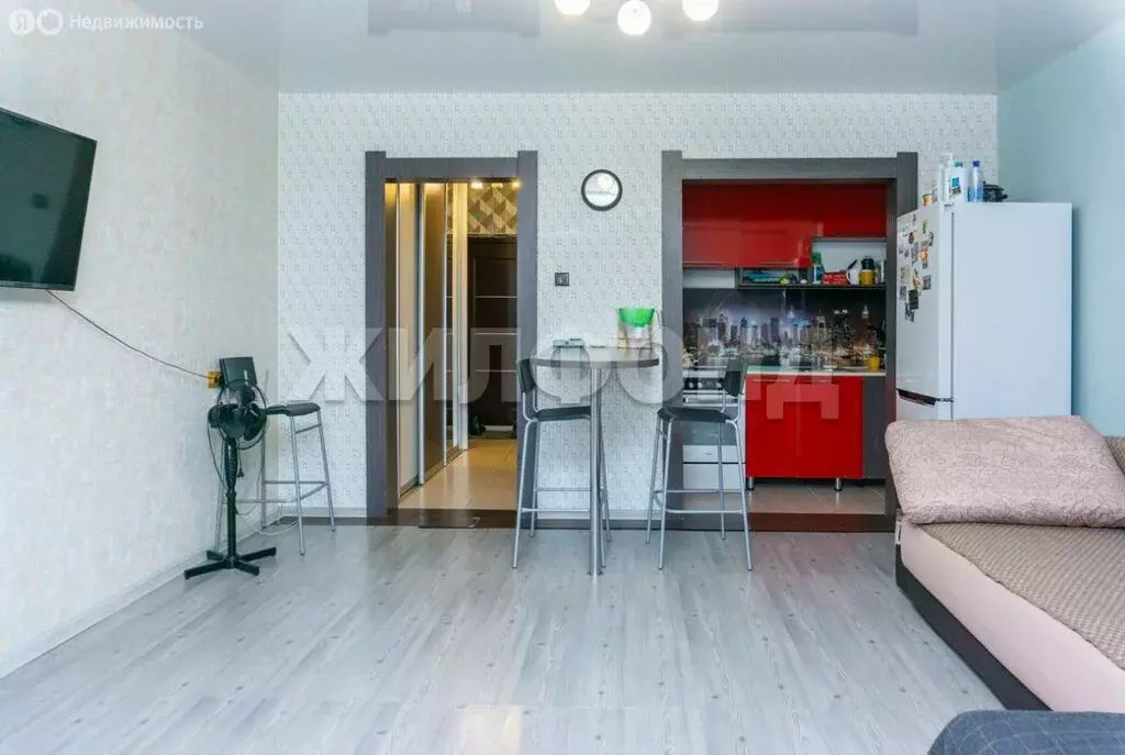 Квартира-студия: Новосибирск, улица Татьяны Снежиной, 25/1 (37.7 м) - Фото 1