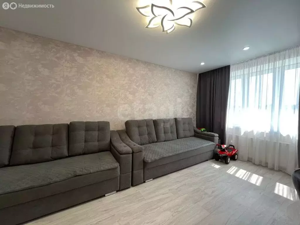 1-комнатная квартира: Кукмор, улица Вахитова, 54А (43.6 м) - Фото 1