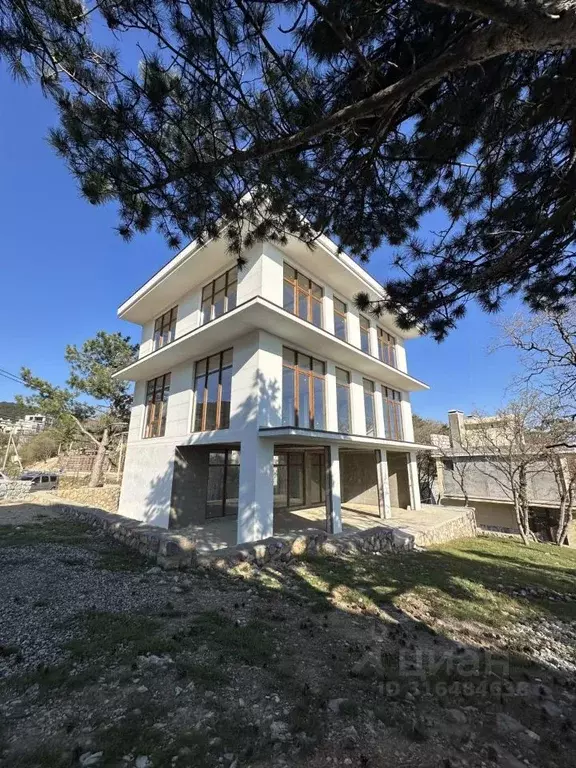 Дом в Крым, Ялта городской округ, Гаспра пгт ул. Горького, 44 (296 м) - Фото 1