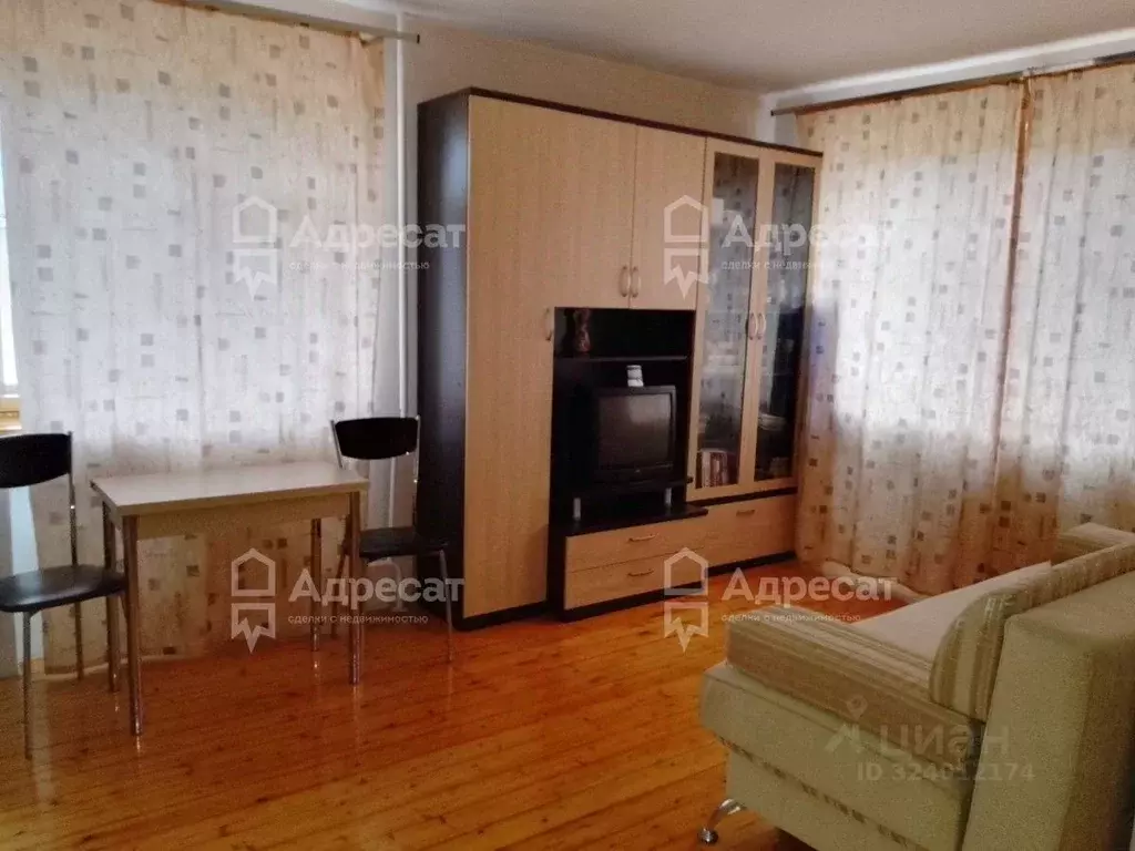 1-к кв. Волгоградская область, Волгоград Удмуртская ул., 8 (30.1 м) - Фото 2