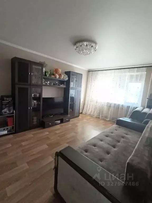 1-к кв. Саратовская область, Саратов ул. Имени С.Ф. Тархова, 27Б (38.7 ... - Фото 1