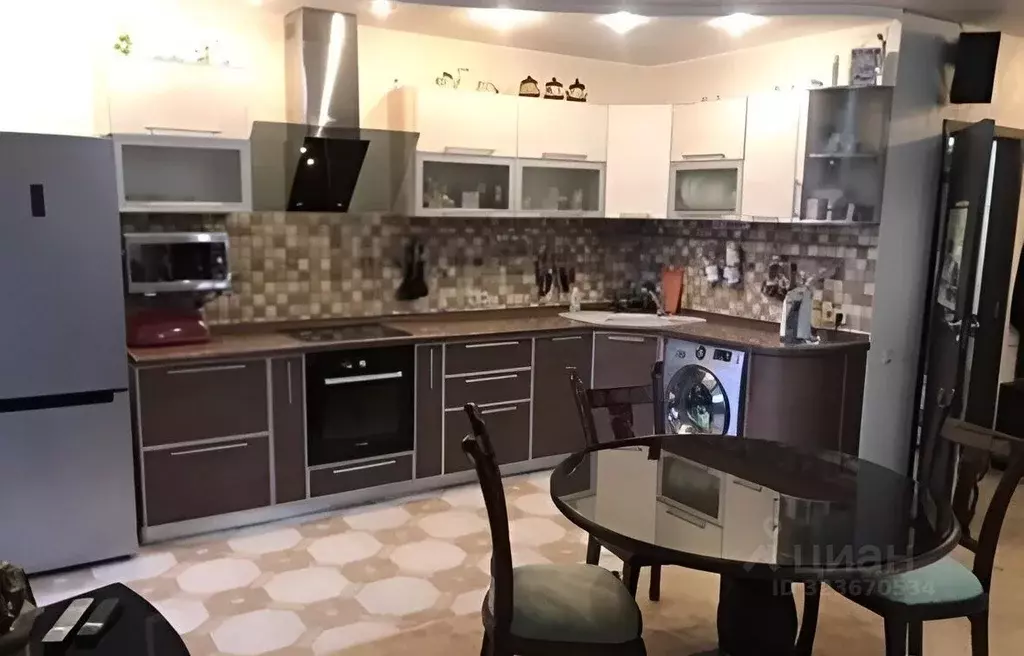 1-к кв. Волгоградская область, Волгоград ул. Дымченко, 18Б (41.0 м) - Фото 1