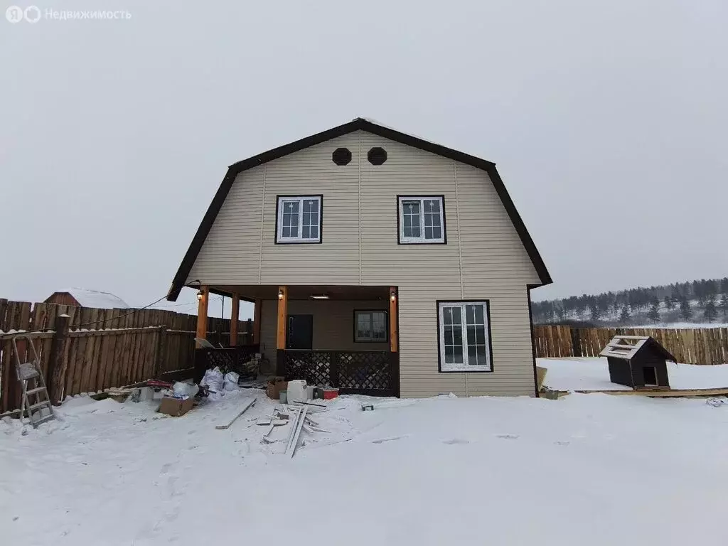 Дом в село Урик, переулок Михаила Милорадовича (110 м) - Фото 1