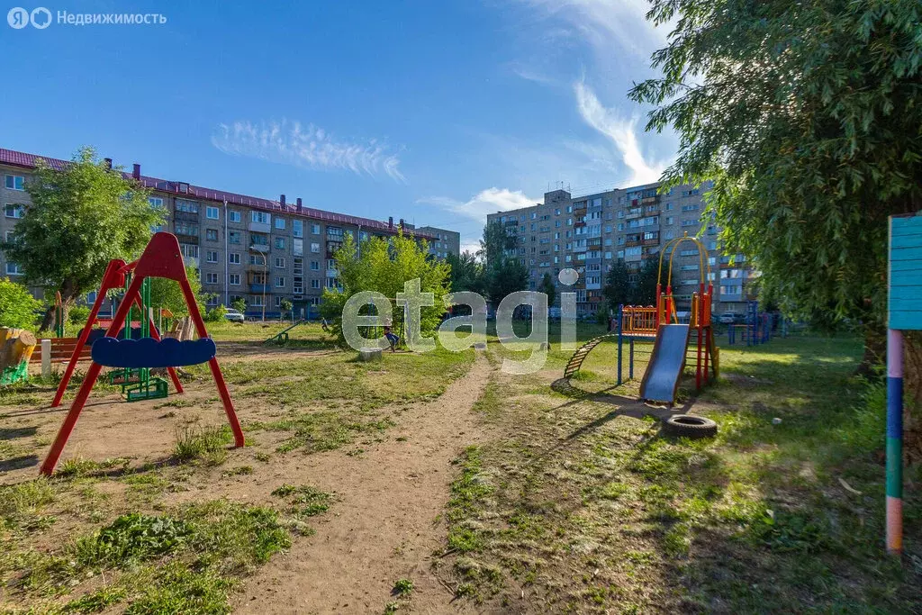4-комнатная квартира: Омск, Заозёрная улица, 3 (84.5 м) - Фото 0