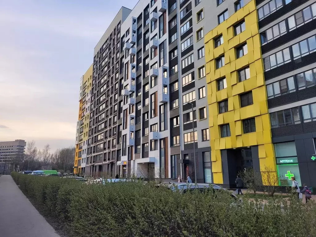 3-к кв. Московская область, Красногорск городской округ, Отрадное пгт ... - Фото 0
