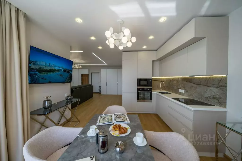 2-к кв. Хабаровский край, Хабаровск Уссурийский бул., 2 (75.0 м) - Фото 2