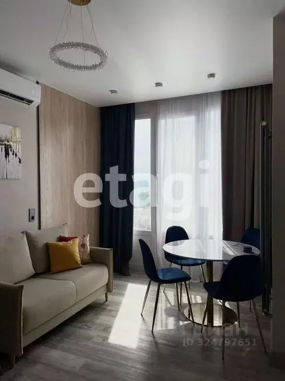 2-к кв. Красноярский край, Красноярск Октябрьская ул., 16 (36.0 м) - Фото 1