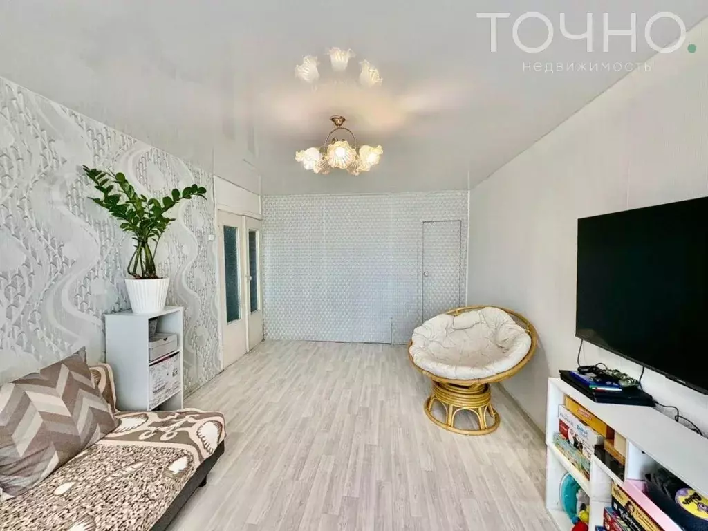 3-к кв. Пензенская область, Пенза ул. Бакунина, 36 (69.6 м) - Фото 1