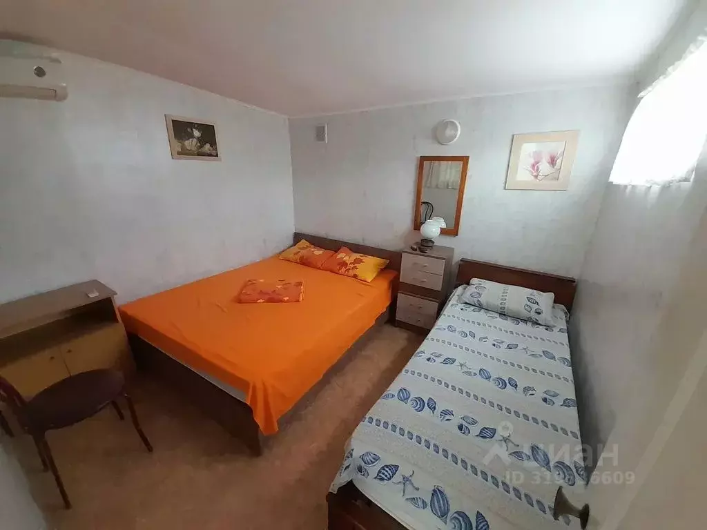 Дом в Крым, Алупка ул. Имени Розы Люксембург, 18 (15 м) - Фото 1