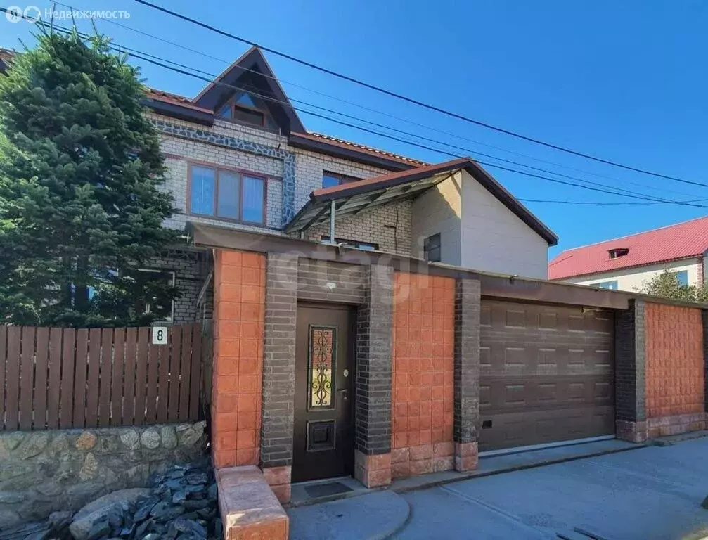 Дом в Южно-Сахалинск, Пригородная улица (250 м) - Фото 2