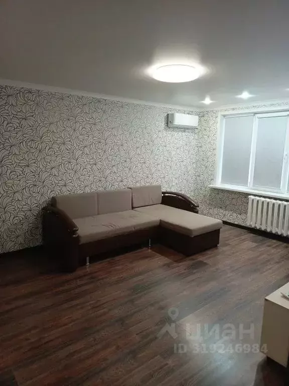 3-к кв. Татарстан, Нижнекамск просп. Химиков, 80В (58.0 м) - Фото 1