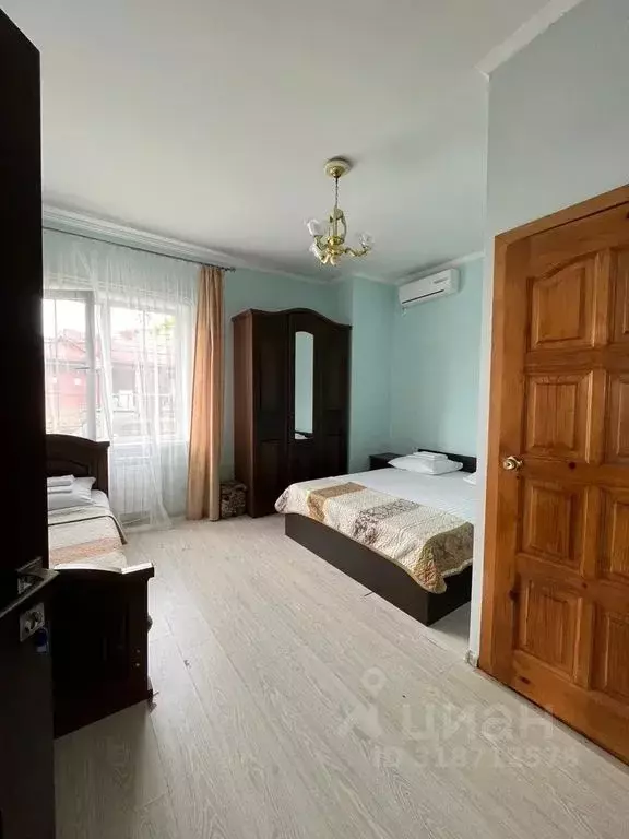 Комната Краснодарский край, Сочи Известинский пер., 10 - Фото 0
