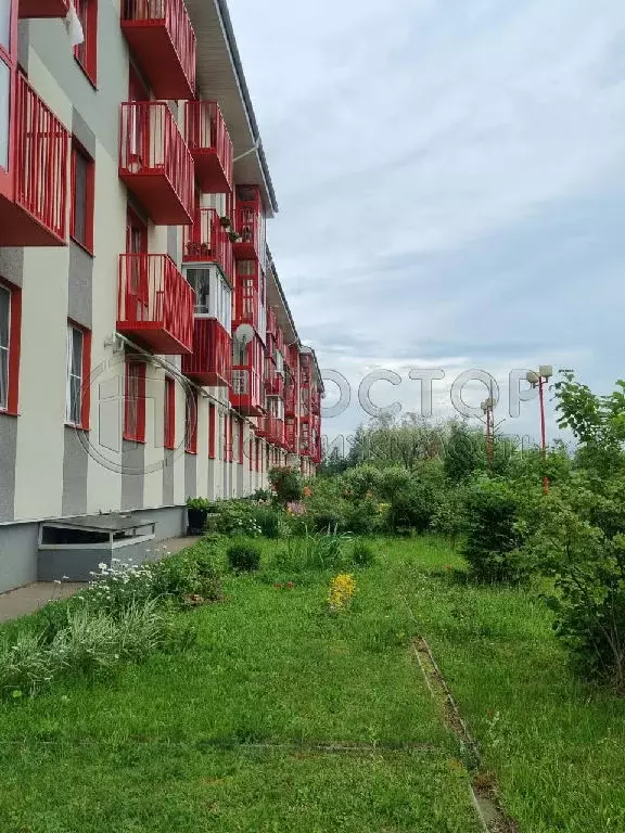 Продается 2-комнатная квартира - Фото 1