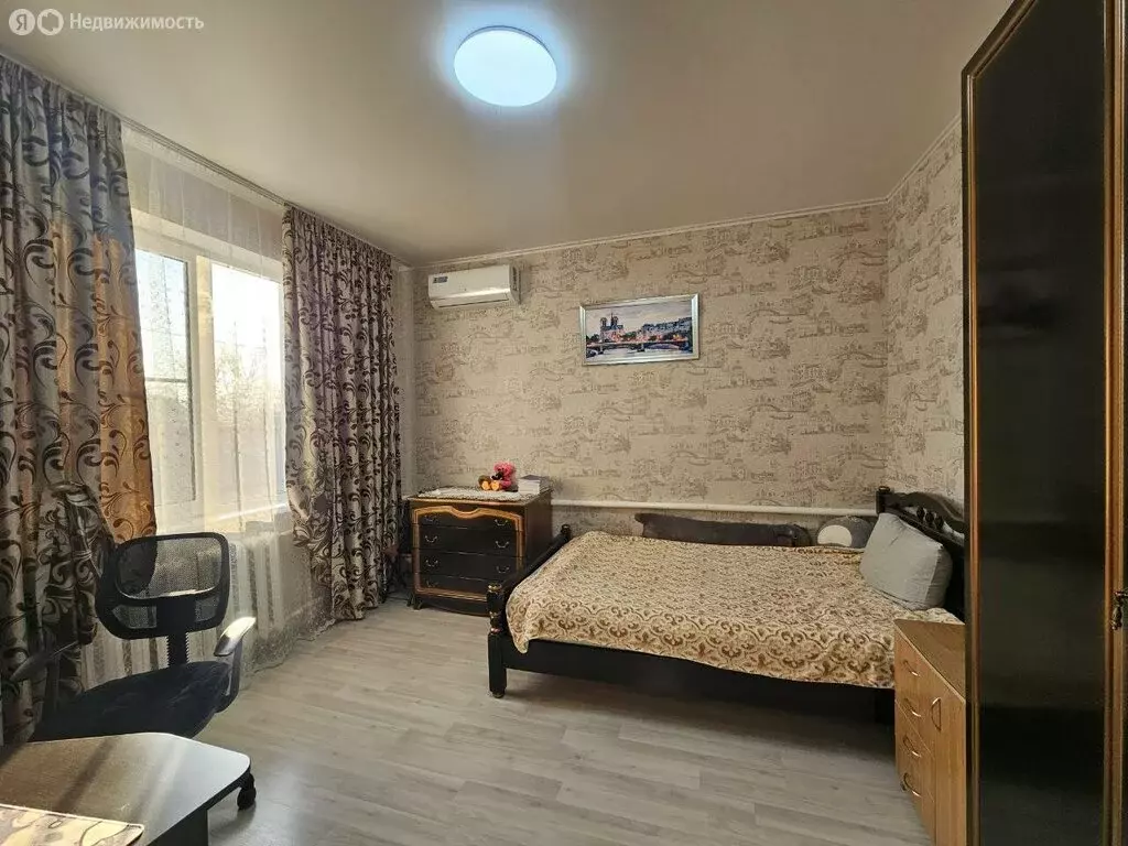 Дом в Абинск, улица Красных Таманцев (100 м) - Фото 2