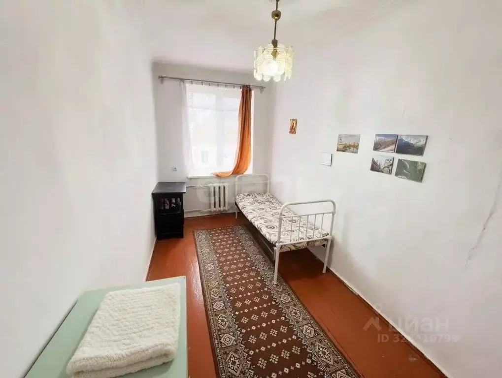 2-к кв. Крым, Феодосия ул. Красноармейская, 4 (29.7 м) - Фото 1