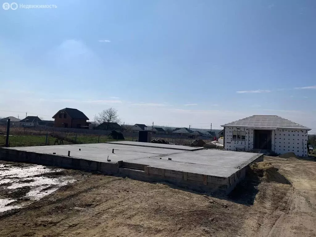 Дом в село Джигинка, Центральная улица (125 м) - Фото 0