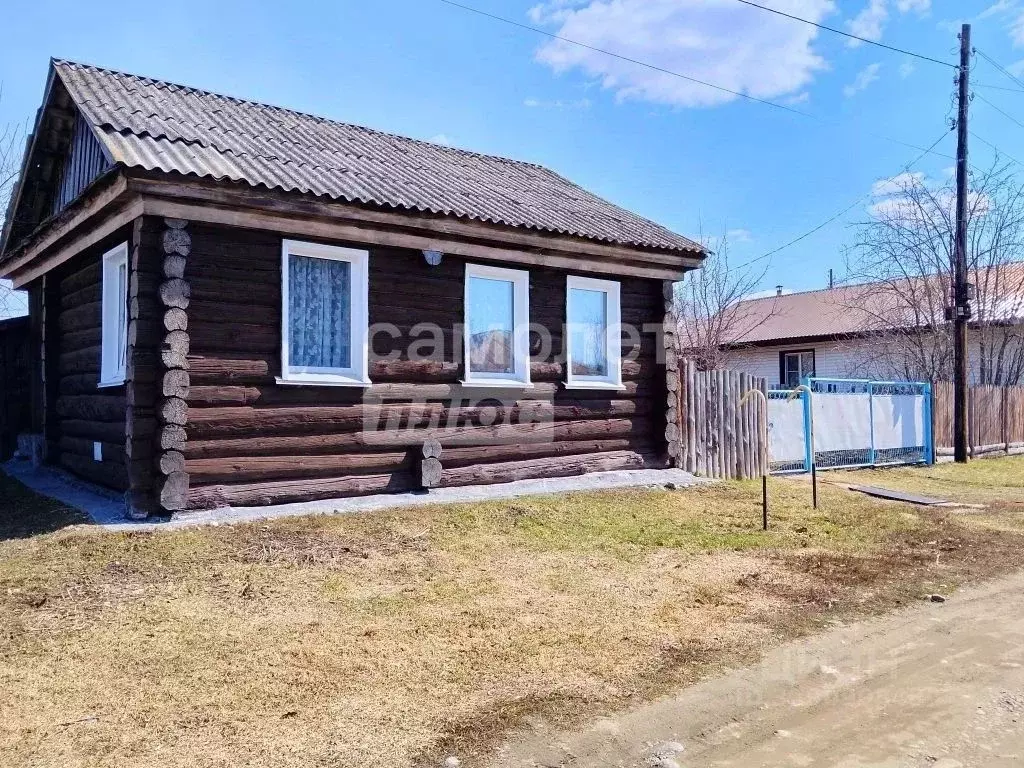 Дом в Алтайский край, Бийский район, с. Сростки Советская ул. (35 м) - Фото 1