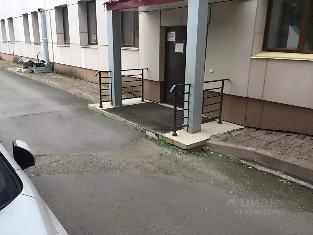 Помещение свободного назначения в Кемеровская область, Кемерово ул. ... - Фото 0