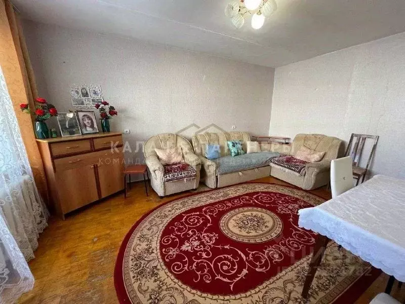 2-к кв. Свердловская область, Полевской Зеленый Бор-1 мкр, 16 (50.0 м) - Фото 1