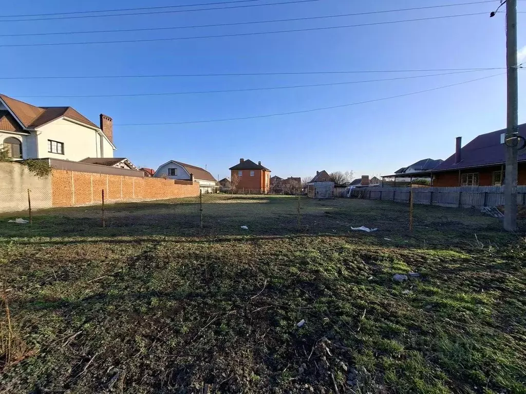 Участок в Краснодарский край, Динской район, Новотитаровская ст-ца ... - Фото 1