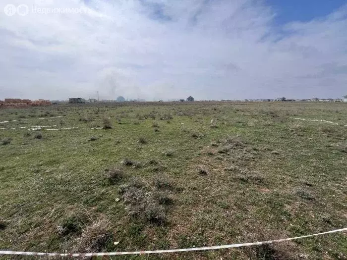 Участок в Сакский район, село Уютное (7.7 м) - Фото 1