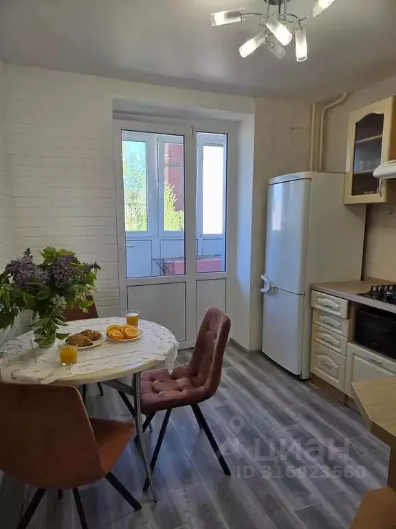 2-к кв. Калининградская область, Калининград Ореховая ул., 17 (50.0 м) - Фото 0