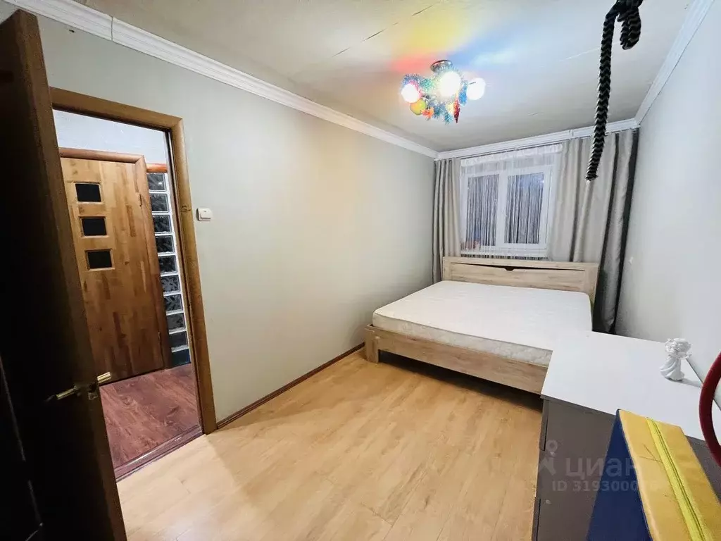 2-к кв. Свердловская область, Екатеринбург ул. Бажова, 76А (45.0 м) - Фото 1