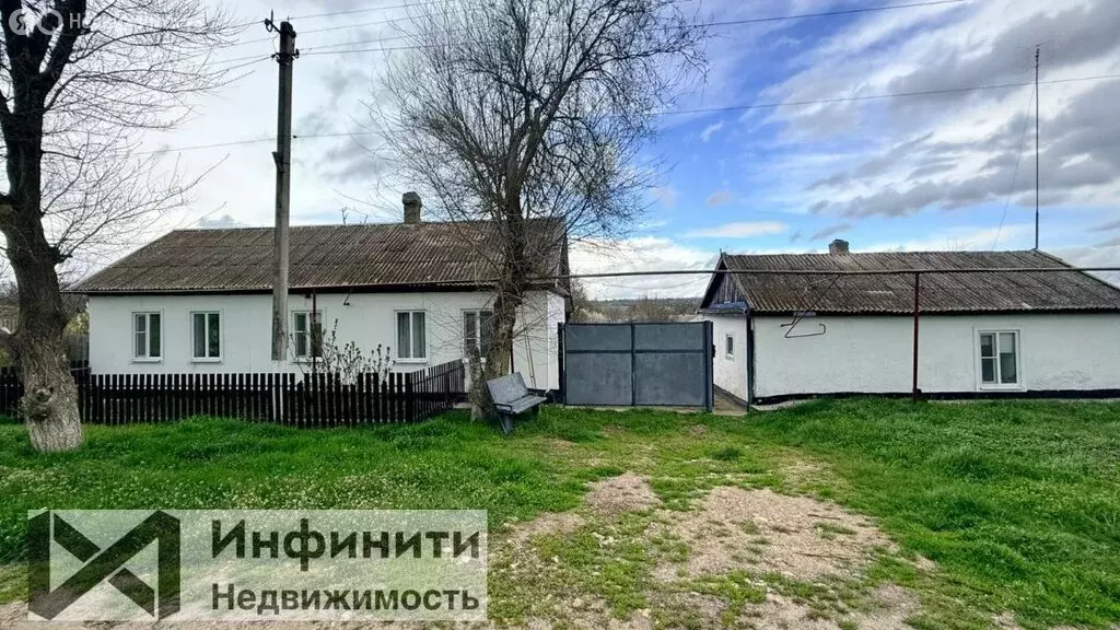 Дом в село Спицевка, Комиссарская улица, 1 (50.5 м) - Фото 1