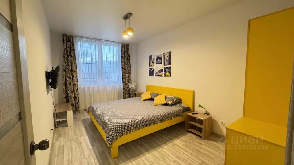 1-к кв. Свердловская область, Екатеринбург ул. Крауля, 170 (41.1 м) - Фото 1