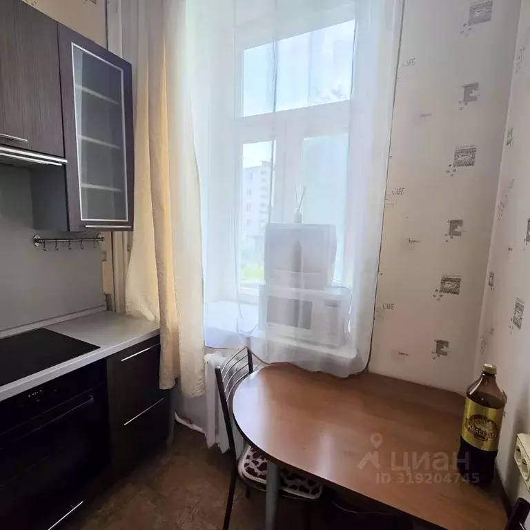 1-к кв. Московская область, Лобня Спортивная ул., 5 (35.0 м) - Фото 1