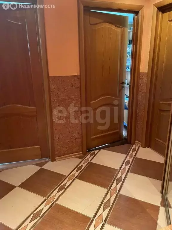 3-комнатная квартира: Междуреченск, Интернациональная улица, 19 (62 м) - Фото 1