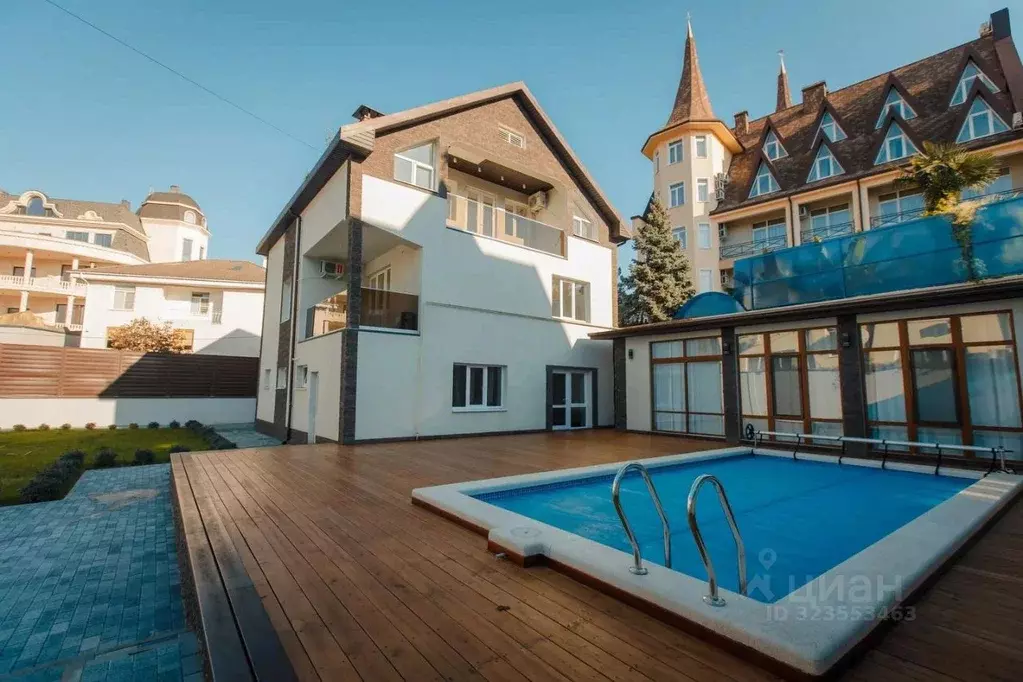 Дом в Краснодарский край, Сочи Приморье мкр,  (300 м) - Фото 1