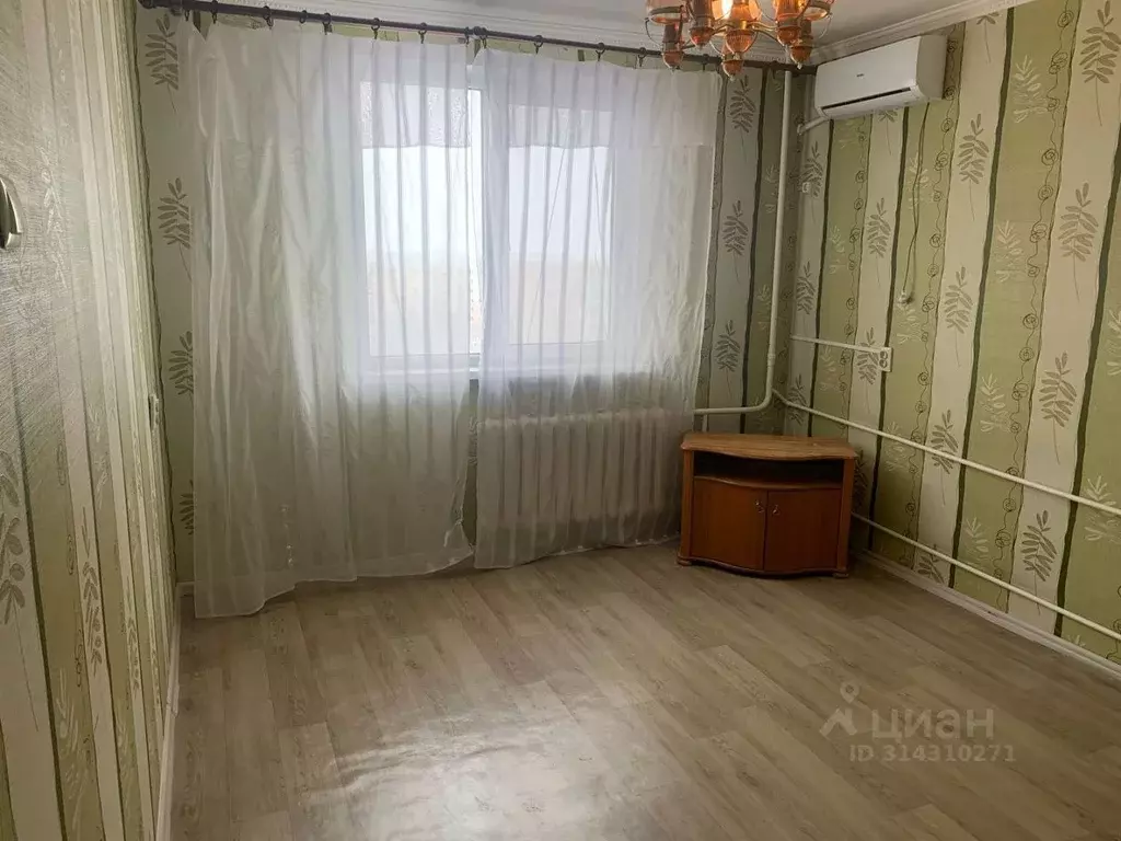 1-к кв. Оренбургская область, Оренбург ул. Чкалова, 6 (31.9 м) - Фото 0