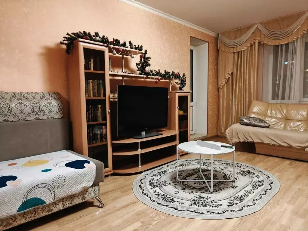 3-к кв. Самарская область, Самара Демократическая ул., 35 (82.0 м) - Фото 1