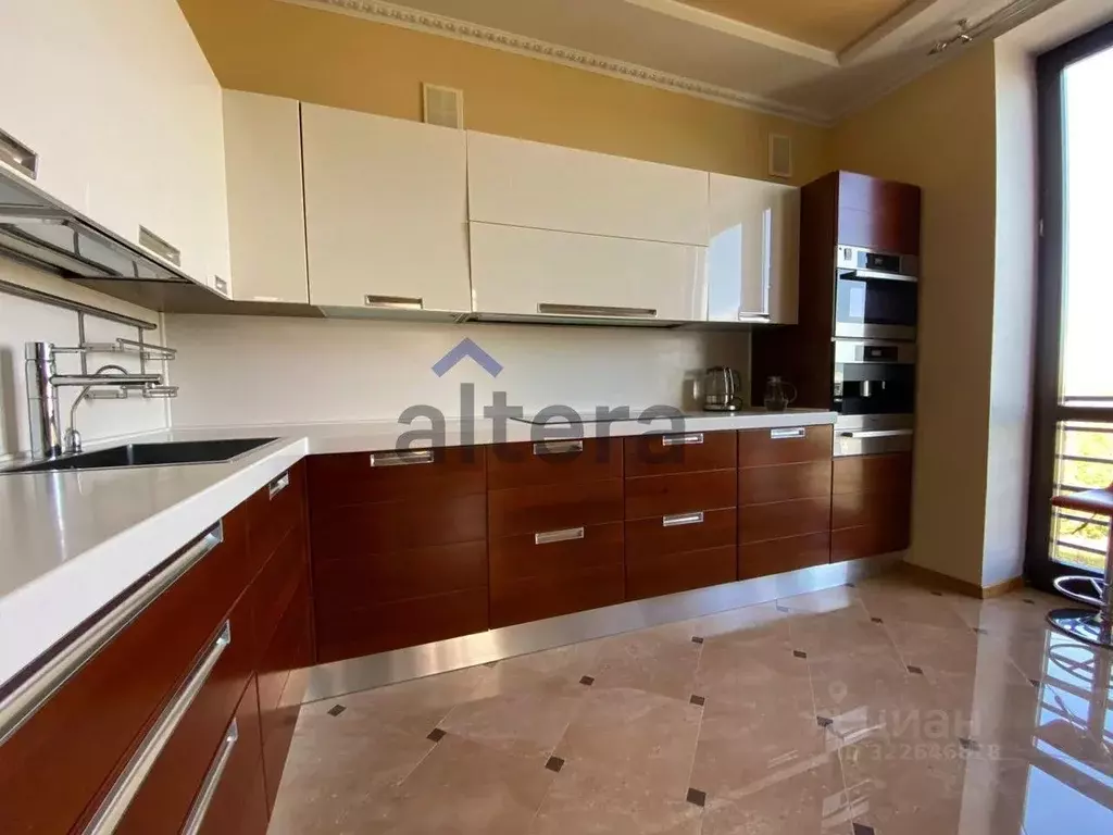 2-к кв. Татарстан, Казань просп. Альберта Камалеева, 26/12 (82.0 м) - Фото 1