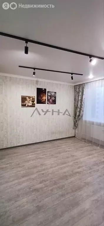 2-комнатная квартира: Набережные Челны, улица Вазила Мавликова, 1 ... - Фото 0