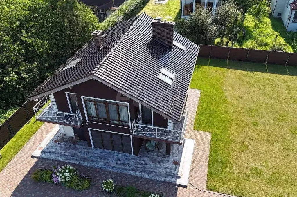 Дом в Калининградская область, Янтарный пгт ул. Озерная, 26 (186 м) - Фото 1