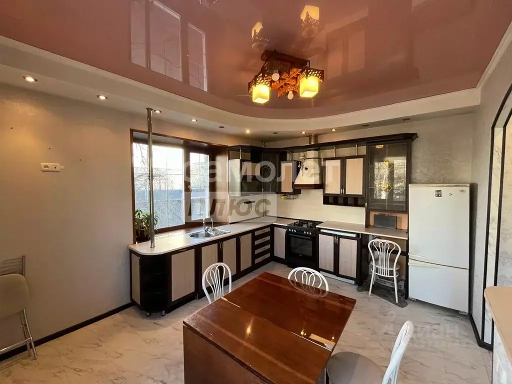 3-к кв. Хабаровский край, Комсомольск-на-Амуре Красногвардейская ул., ... - Фото 1