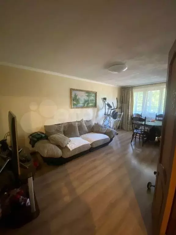 3-к. квартира, 60,8 м, 2/2 эт. - Фото 0