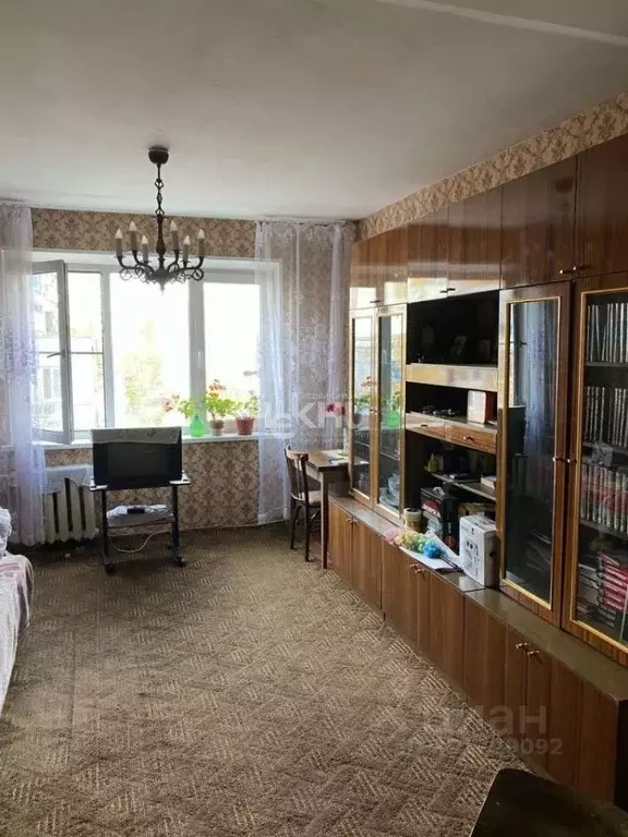 3-к кв. Нижегородская область, Нижний Новгород Космическая ул., 56 ... - Фото 0